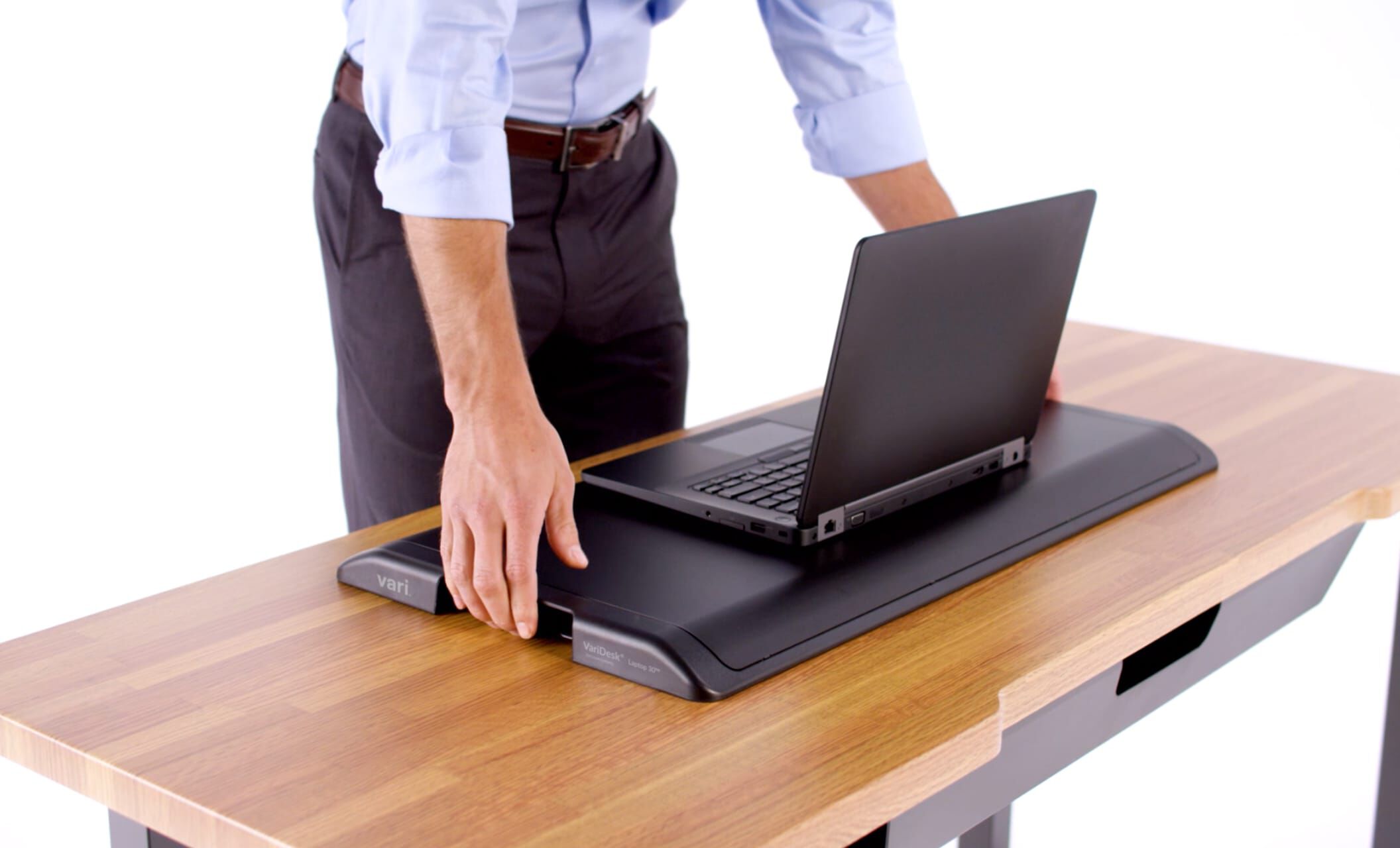 varidesk laptop 30 standing desk